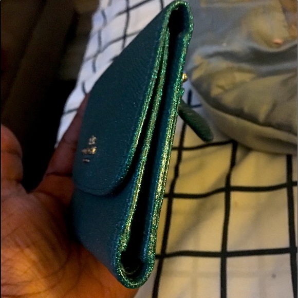 Like New! Coach Glitter Iridescent Bluish Green snap Compact Wallet - Picture 5 of 14